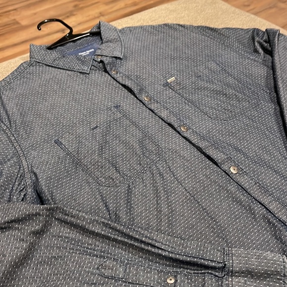 Calvin Klein mens button up - Picture 2 of 6